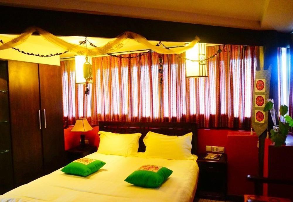 Lijiang Wangjia Courtyard Inn Εξωτερικό φωτογραφία