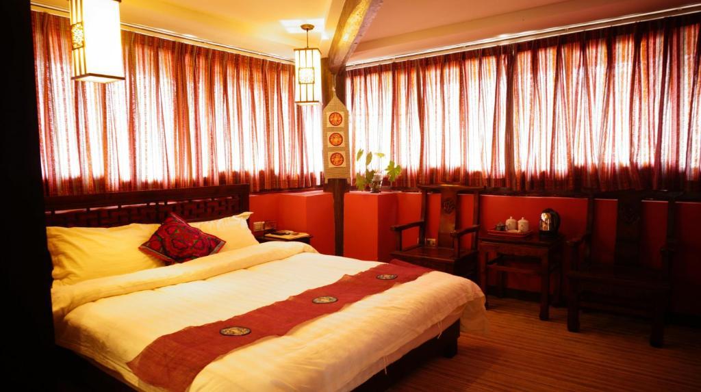 Lijiang Wangjia Courtyard Inn Δωμάτιο φωτογραφία